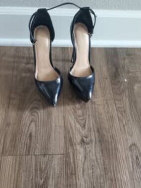 Shoes: High Heels